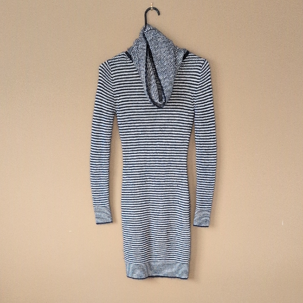 H&M Striped Long Sleeve Turtleneck Sweater Dress